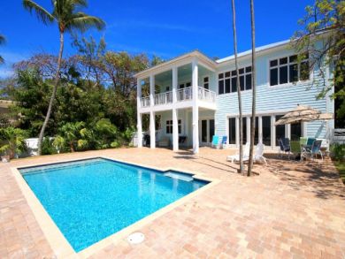 Private pool